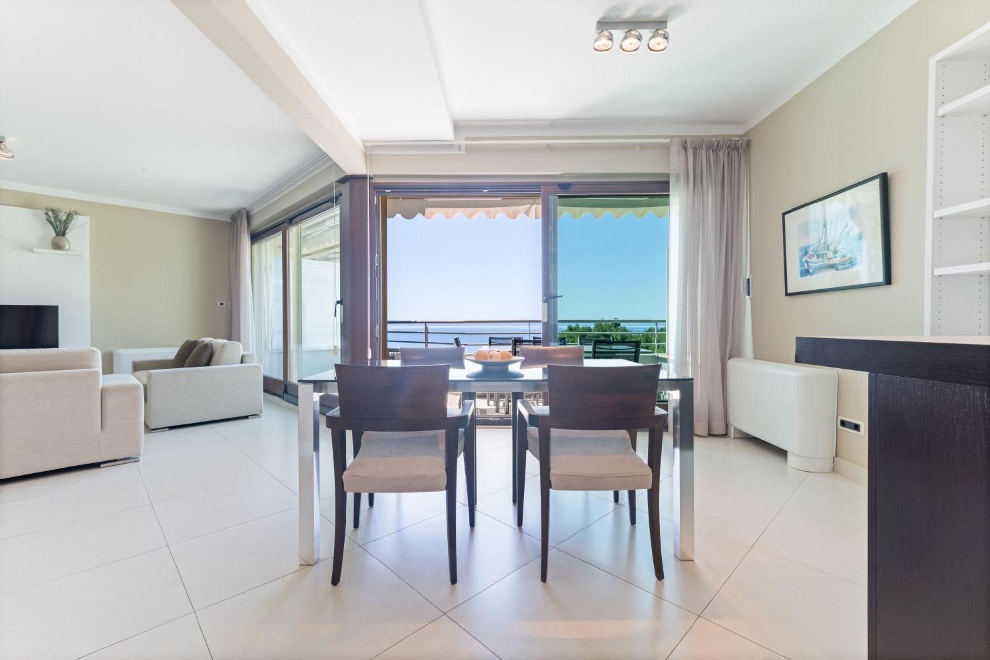 The 4* Podstrana