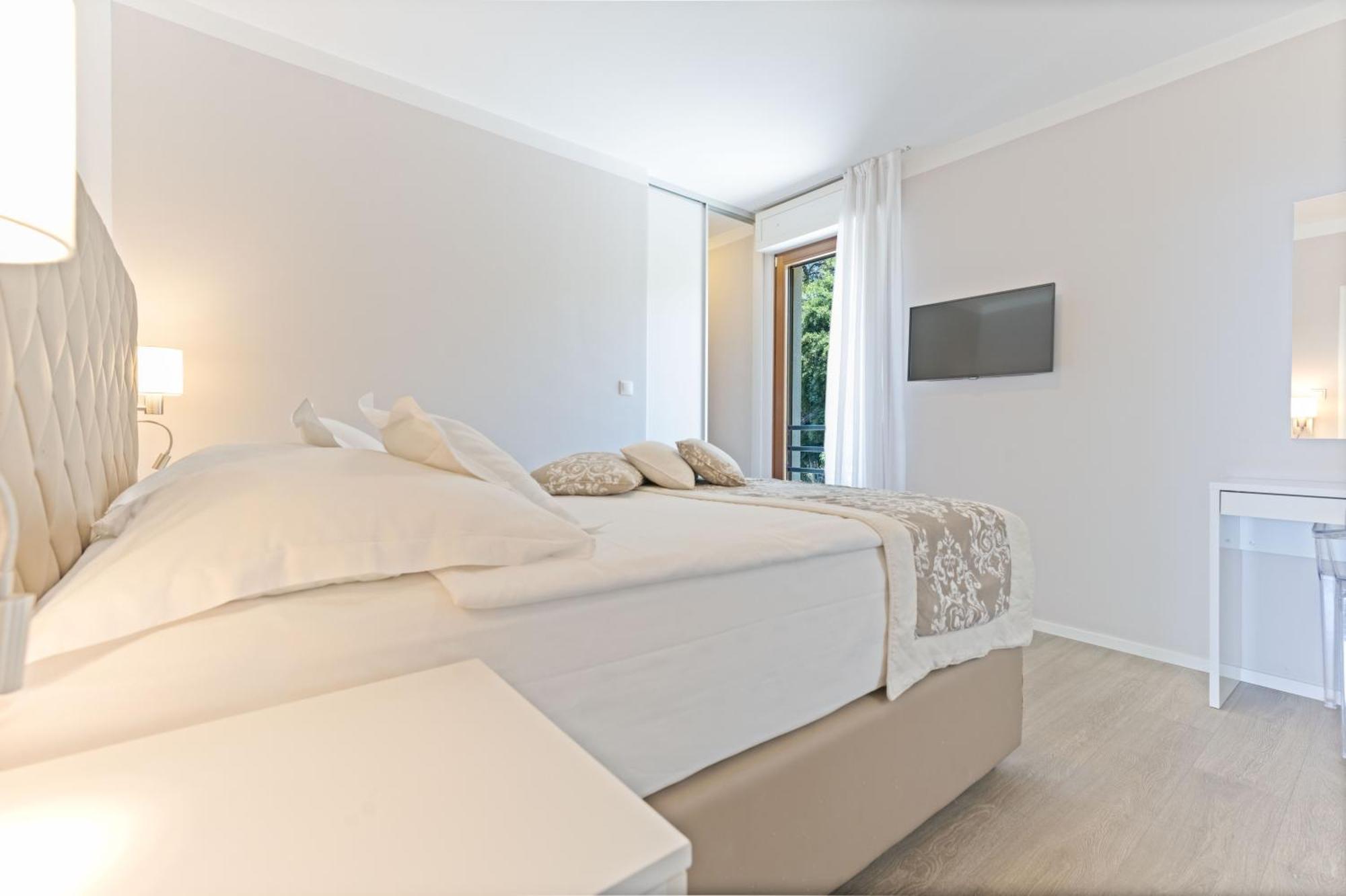 The 4* Podstrana